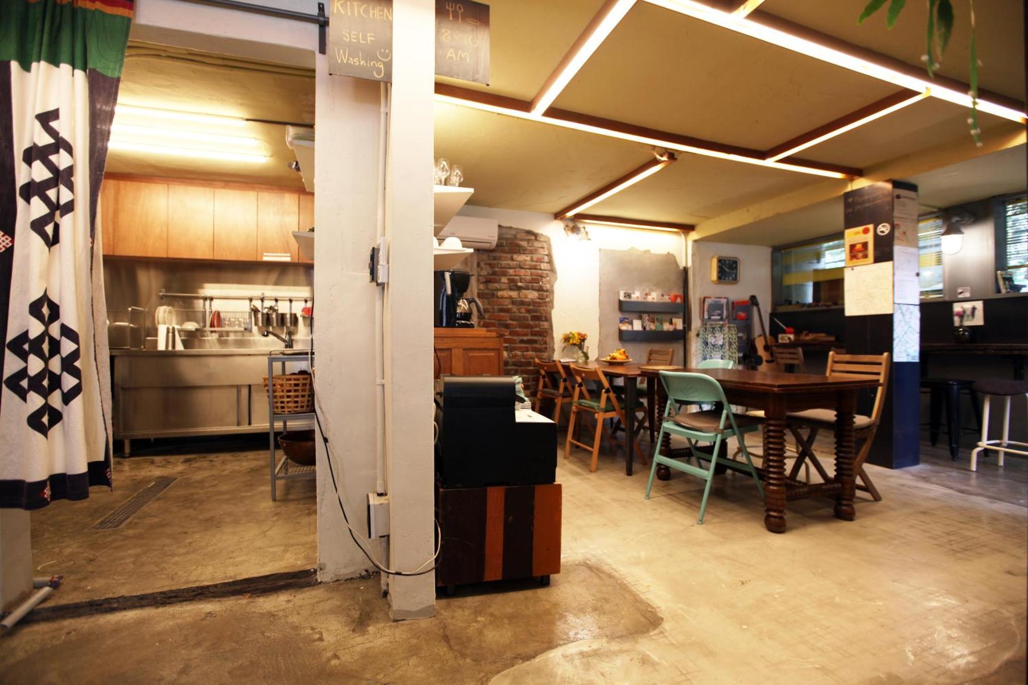 Hongdae Guesthouse Pajamaparty Seul Exterior foto