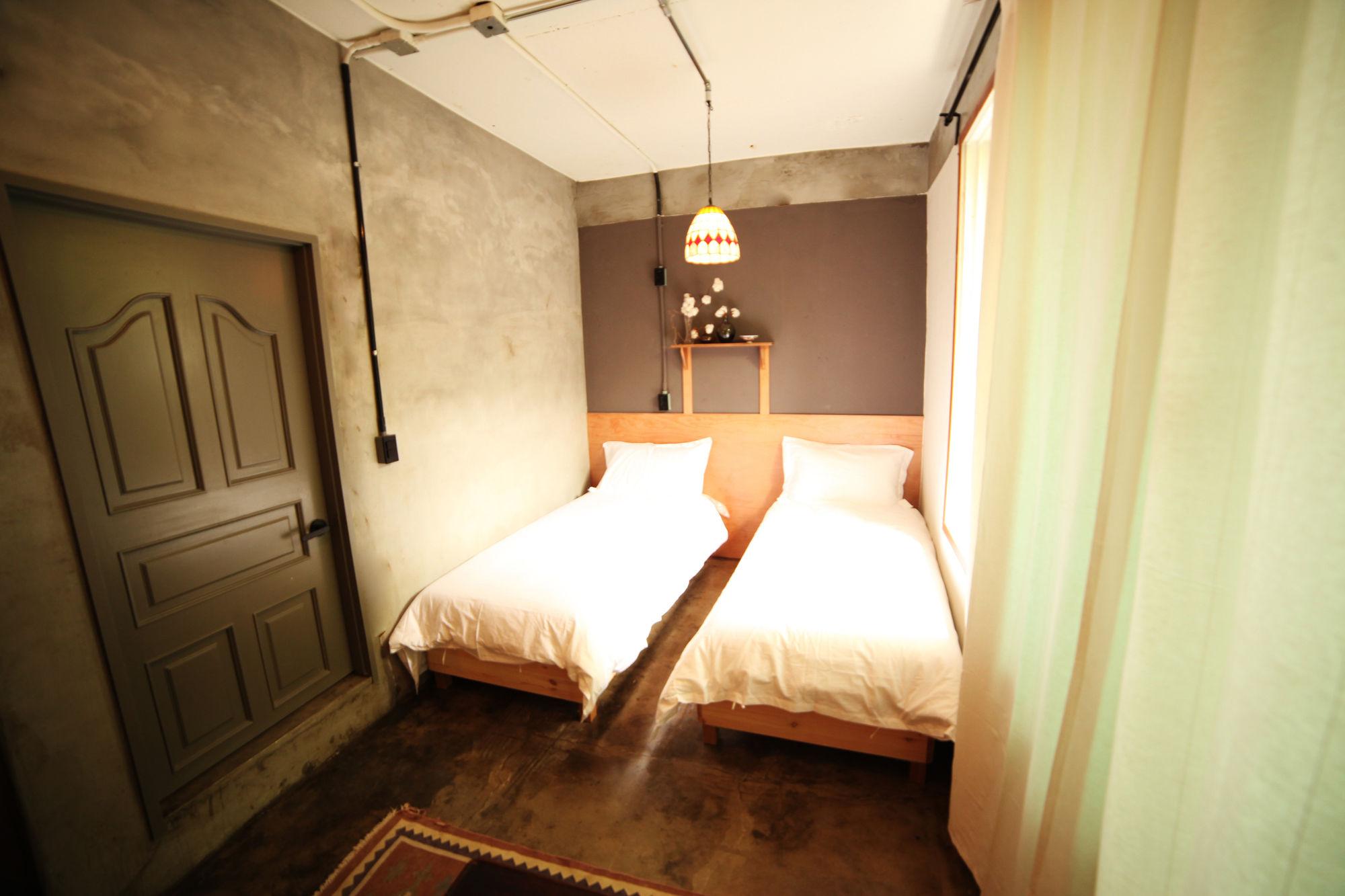 Hongdae Guesthouse Pajamaparty Seul Exterior foto