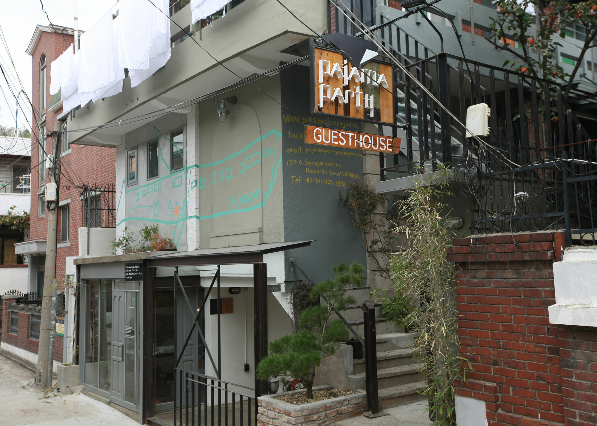 Hongdae Guesthouse Pajamaparty Seul Exterior foto